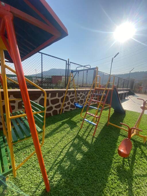 Mount Resorts Lonavala 5 Bhk Luxurious Villa With Private Pool And Full Size Cricket Football Turf Buitenkant foto