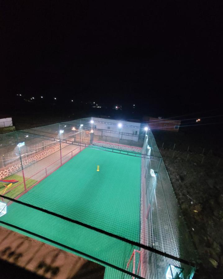 Mount Resorts Lonavala 5 Bhk Luxurious Villa With Private Pool And Full Size Cricket Football Turf Buitenkant foto