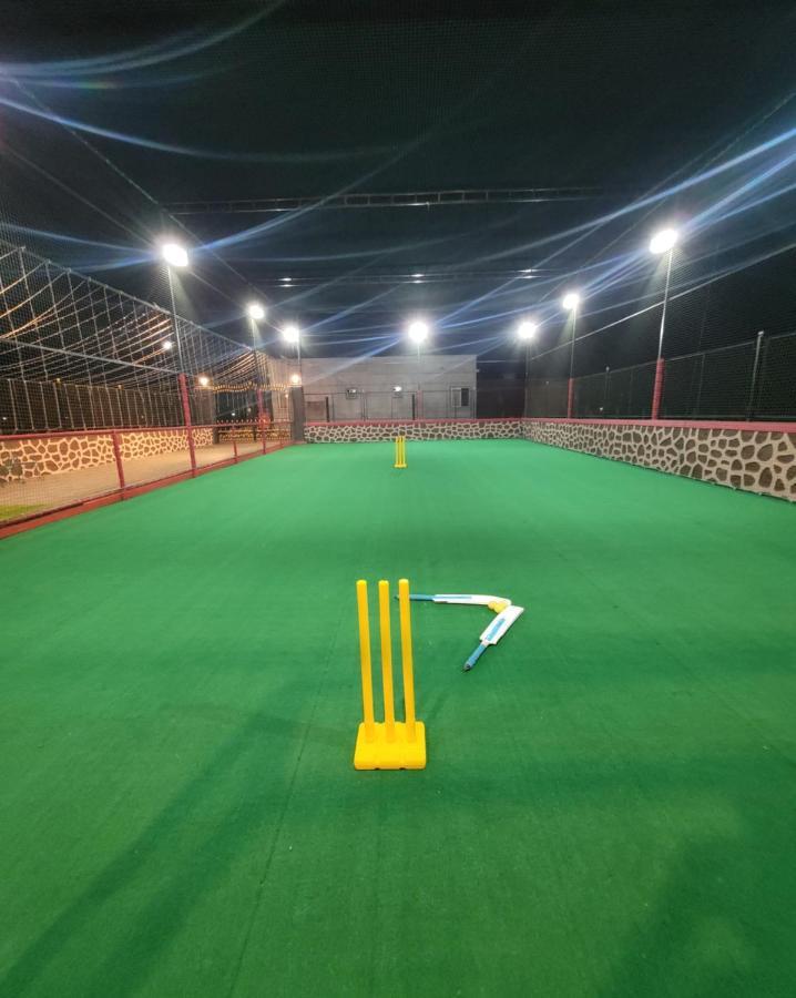 Mount Resorts Lonavala 5 Bhk Luxurious Villa With Private Pool And Full Size Cricket Football Turf Buitenkant foto