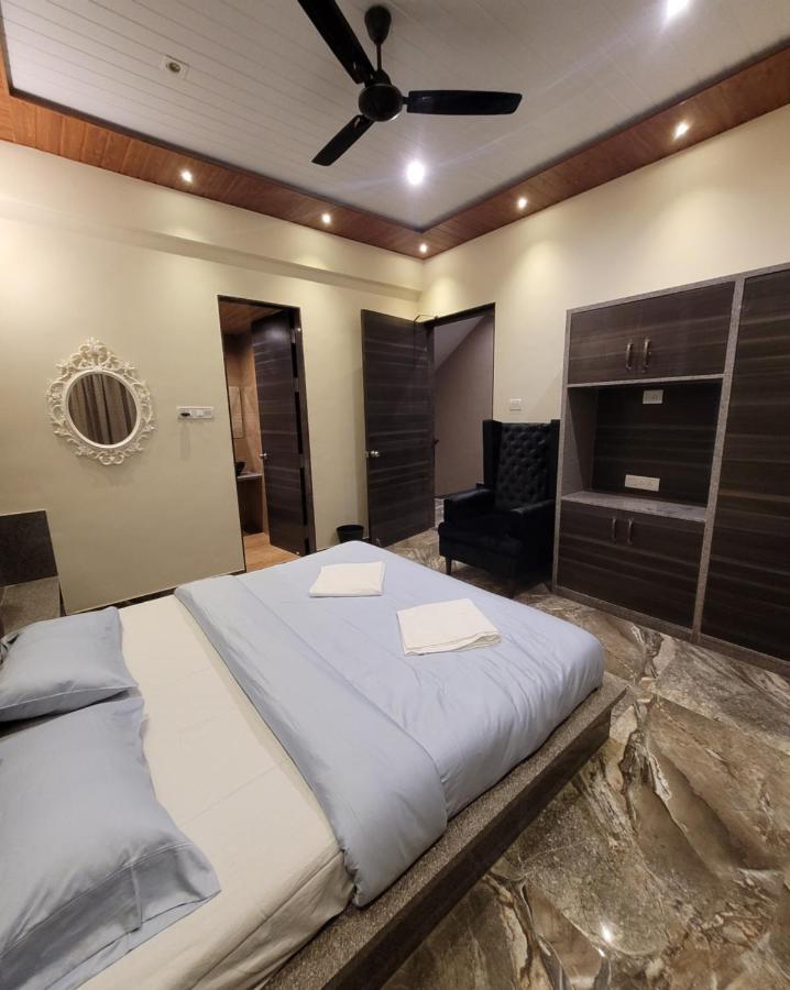 Mount Resorts Lonavala 5 Bhk Luxurious Villa With Private Pool And Full Size Cricket Football Turf Buitenkant foto