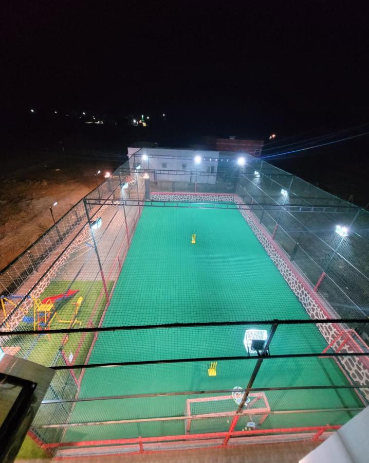 Mount Resorts Lonavala 5 Bhk Luxurious Villa With Private Pool And Full Size Cricket Football Turf Buitenkant foto